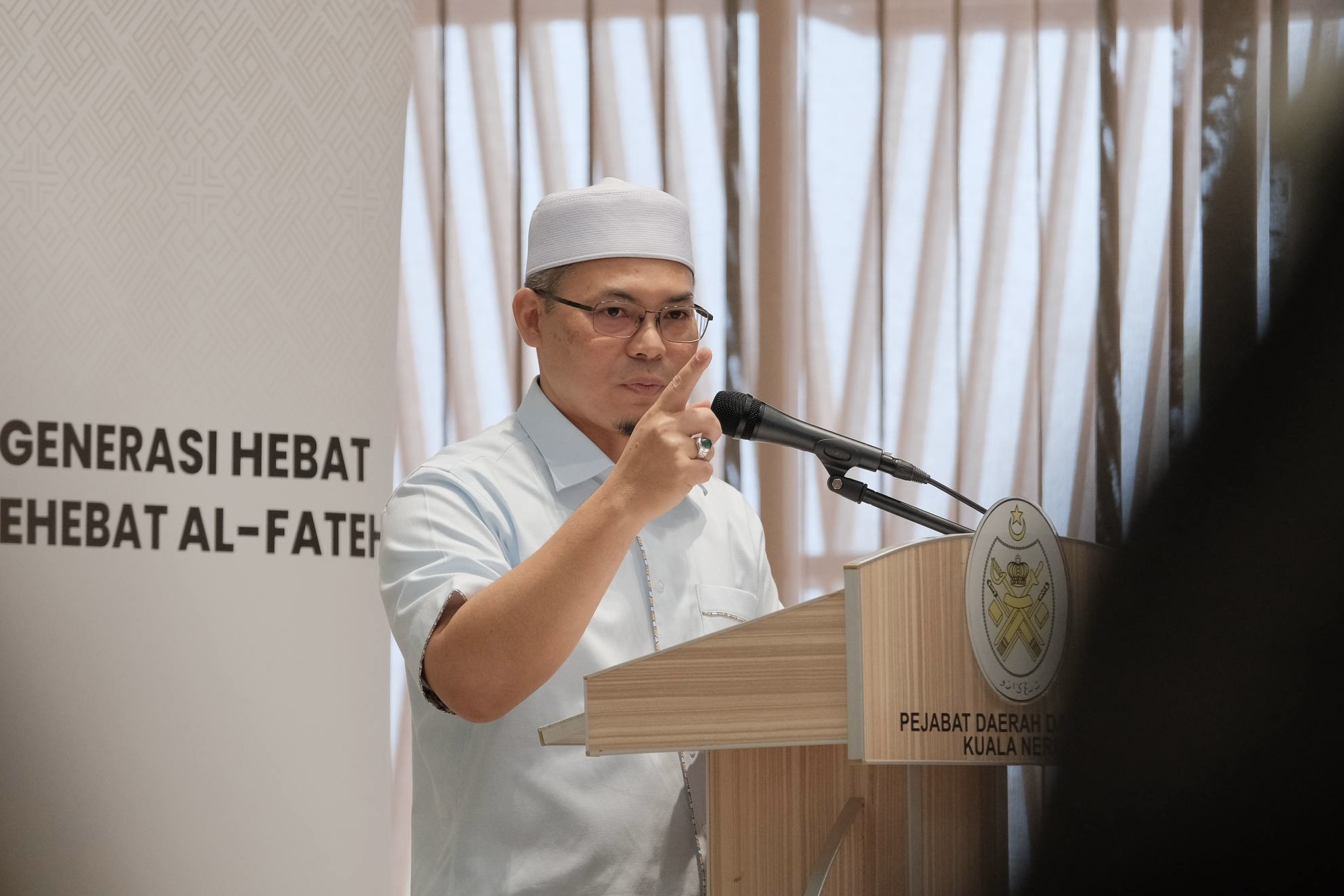 Kepimpinan Adalah Khidmat, Bukan Kuasa – Hishamuddin