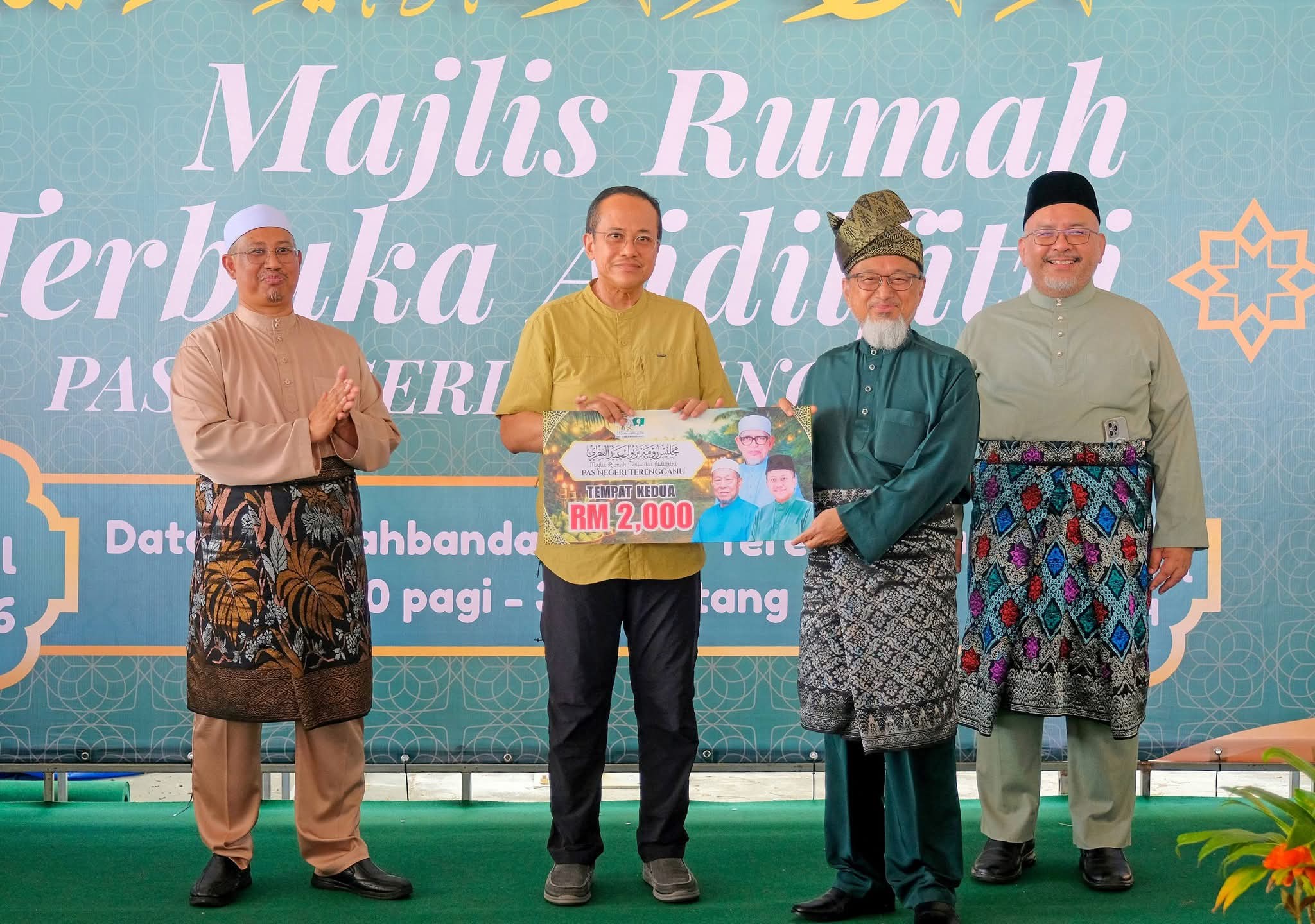 Darurat Bukan Mainan - Ahli Parlimen Sekolahkan DAP