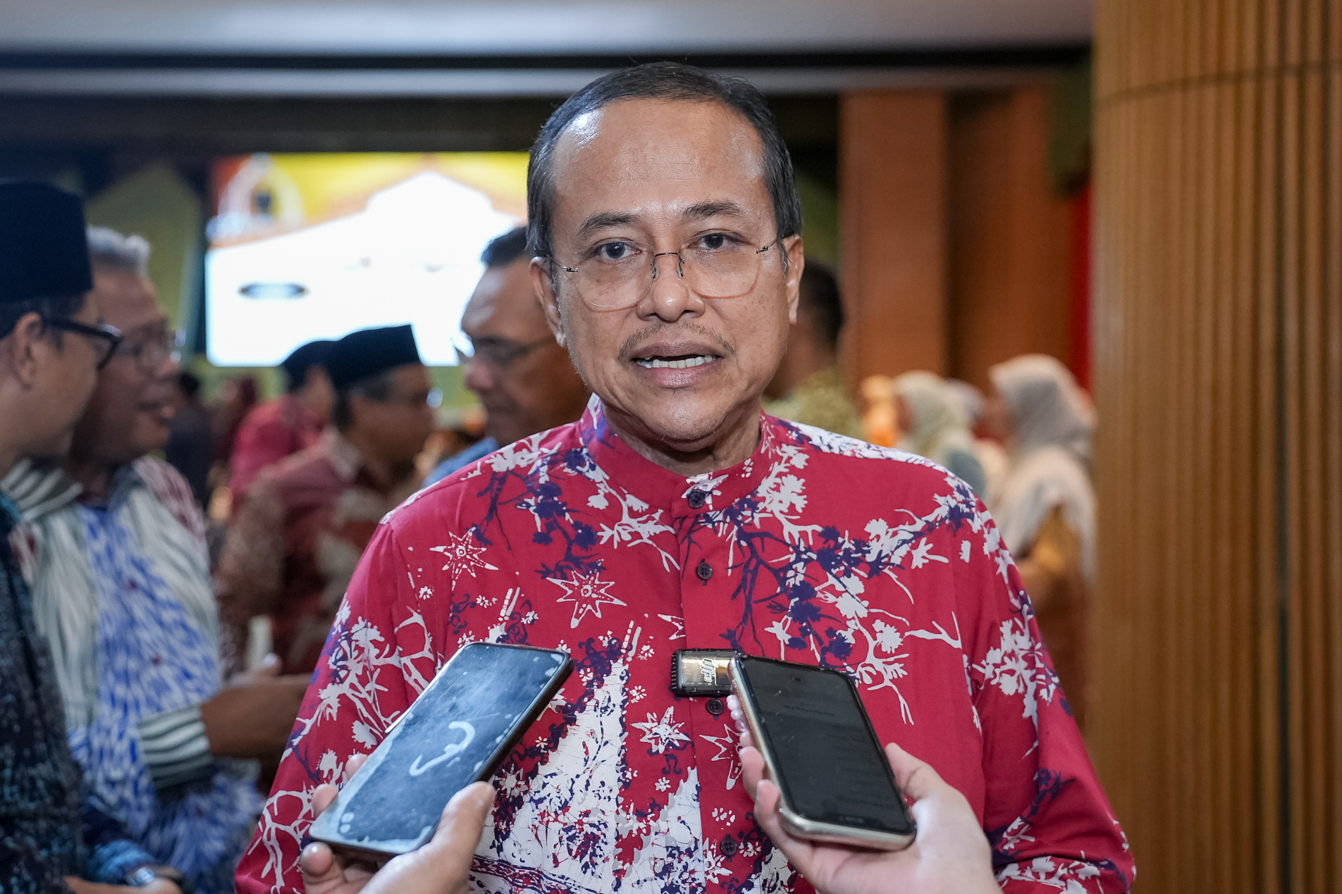 'Soft Porn' di Universiti : Dr Sam Kesal, Titip Pesan Buat Mahasiswa