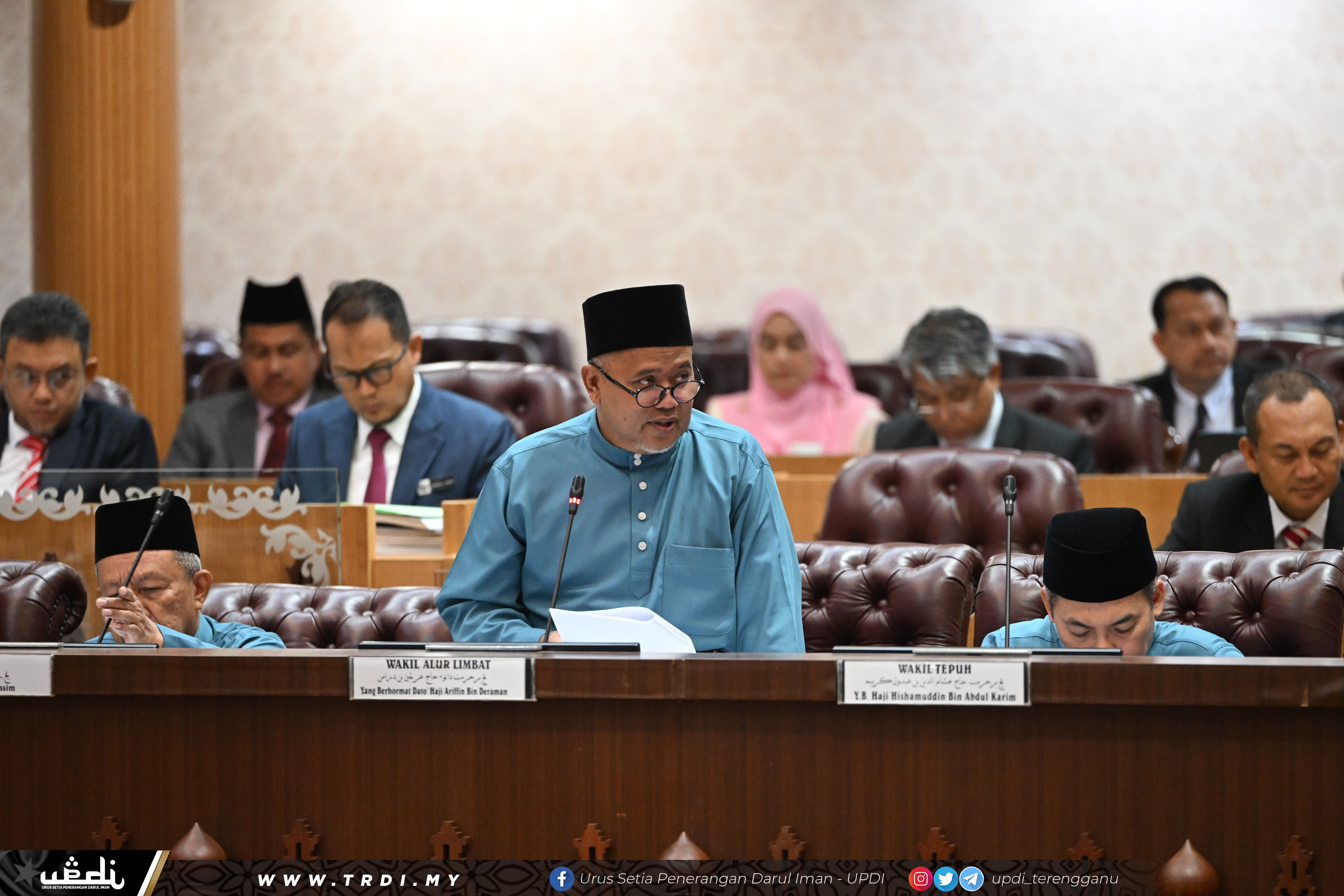 Usaha Kecil Jadi Empayar Kafe, Kerajaan Bantu Usahawan Muda Jana RM600,000 Sebulan