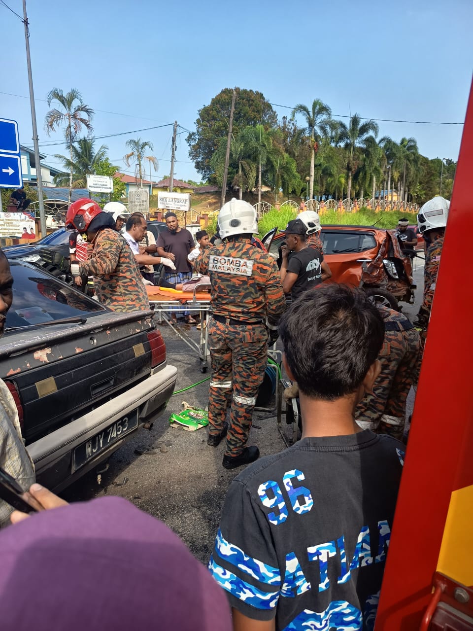 Kemalangan Maut di Setiu: ADUN Langkap Mahu Tingkat Keselamatan Jalan Raya