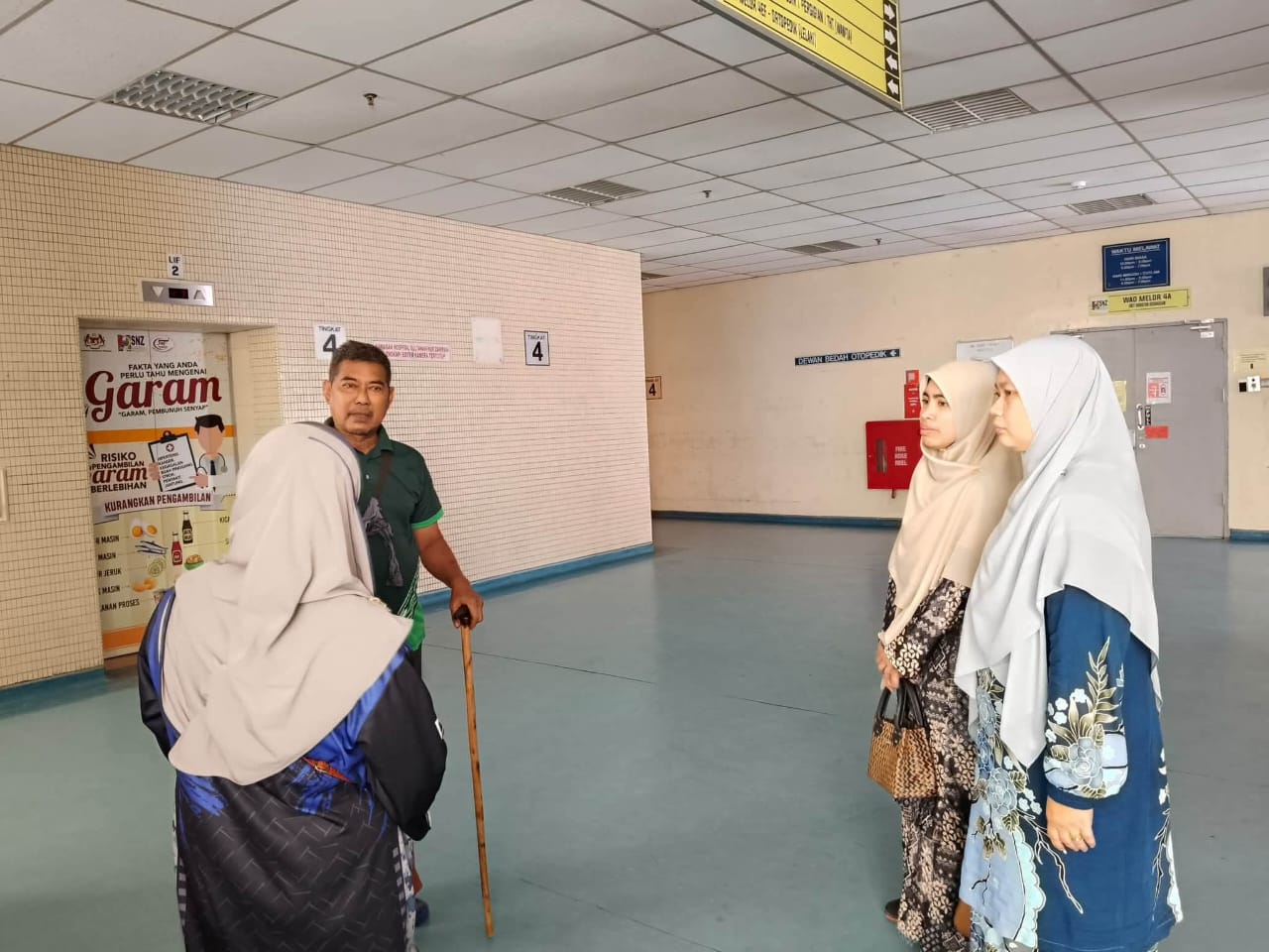 Ameerah Terengganu Santuni Keluarga Mangsa Kemalangan RXZ di Buluh Gading