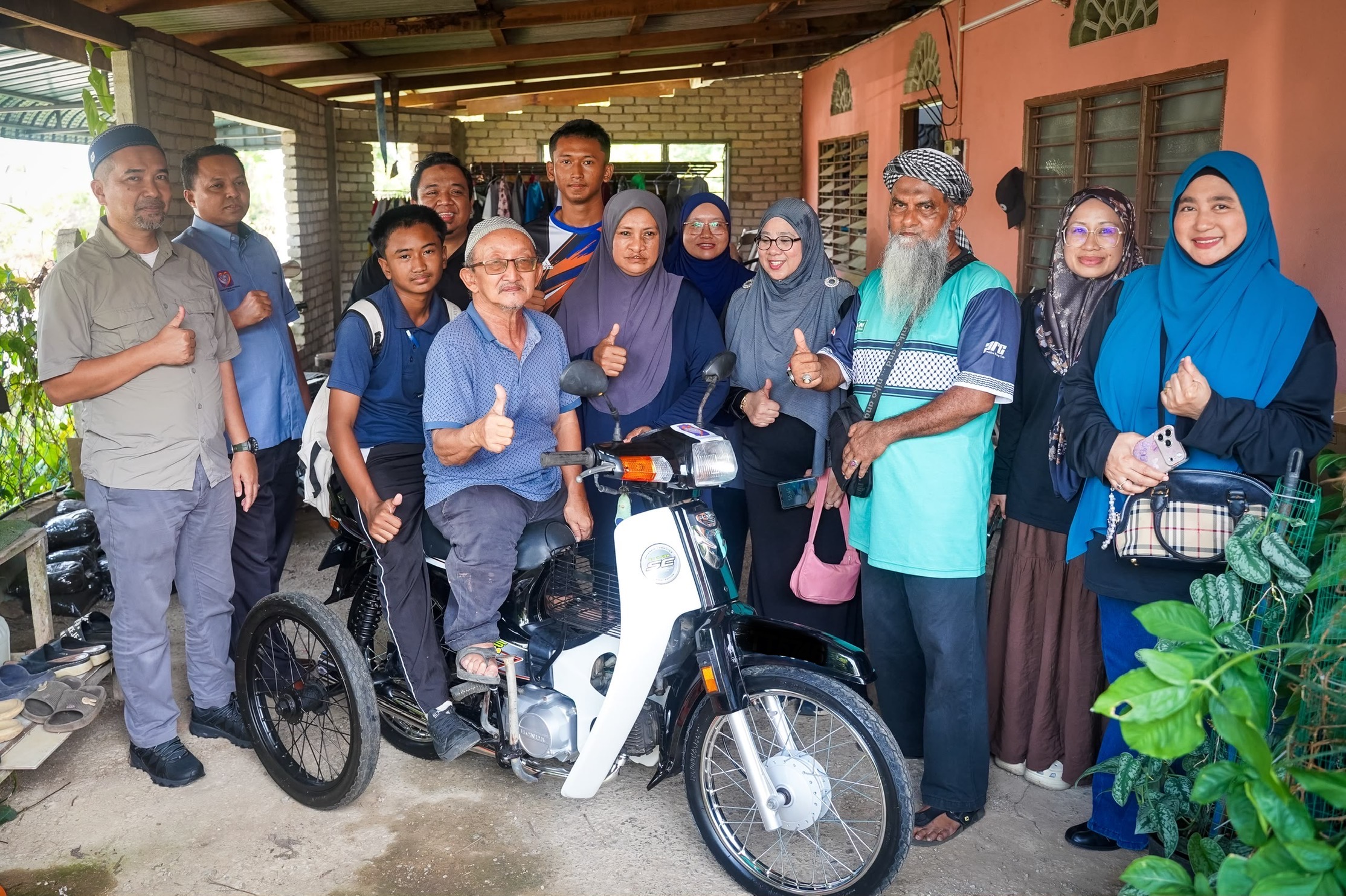 Bantuan YB Mudahkan Urusan Harian OKU Dan Keluarga
