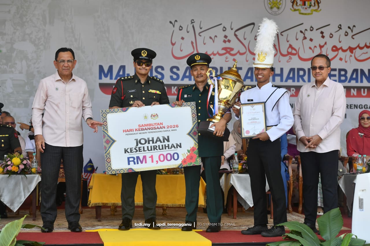 Le’Best Band dinobat Johan Keseluruhan Perbarisan Hari Kebangsaan Terengganu