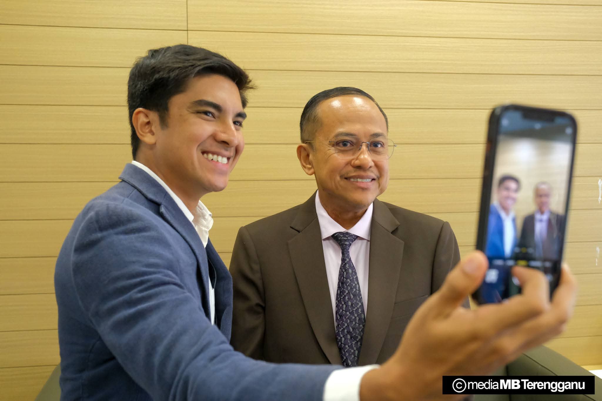 “Tegas, Rasional, Tunai Janji” – Syed Saddiq Kenang Dr. Sam