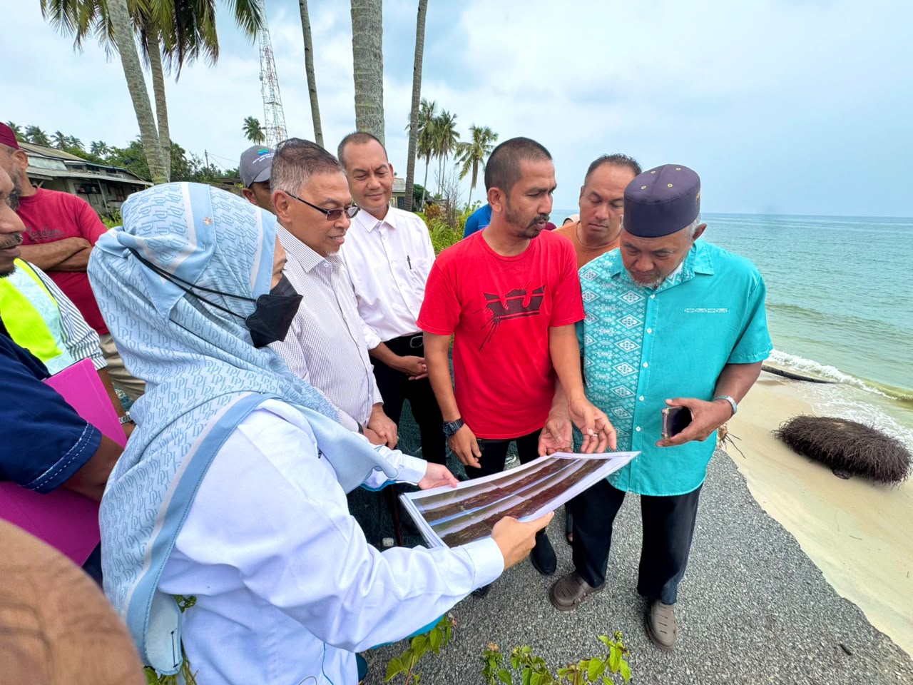 EXCO Infrastruktur Tinjau Hakisan Pantai Batu Rakit, Tindakan Segera Hadapi MTL