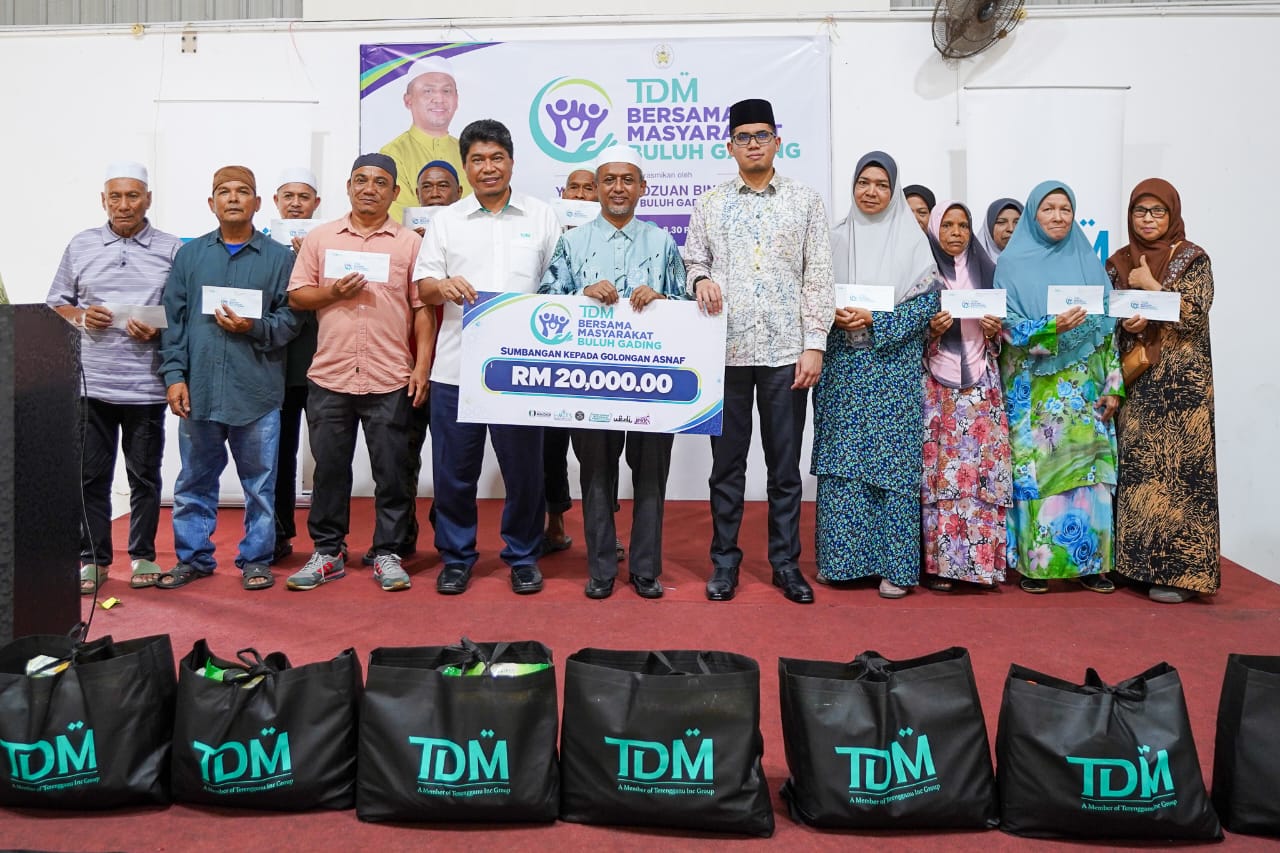 Asnaf DUN Buluh Gading Terima Bantuan Keperluan Harian