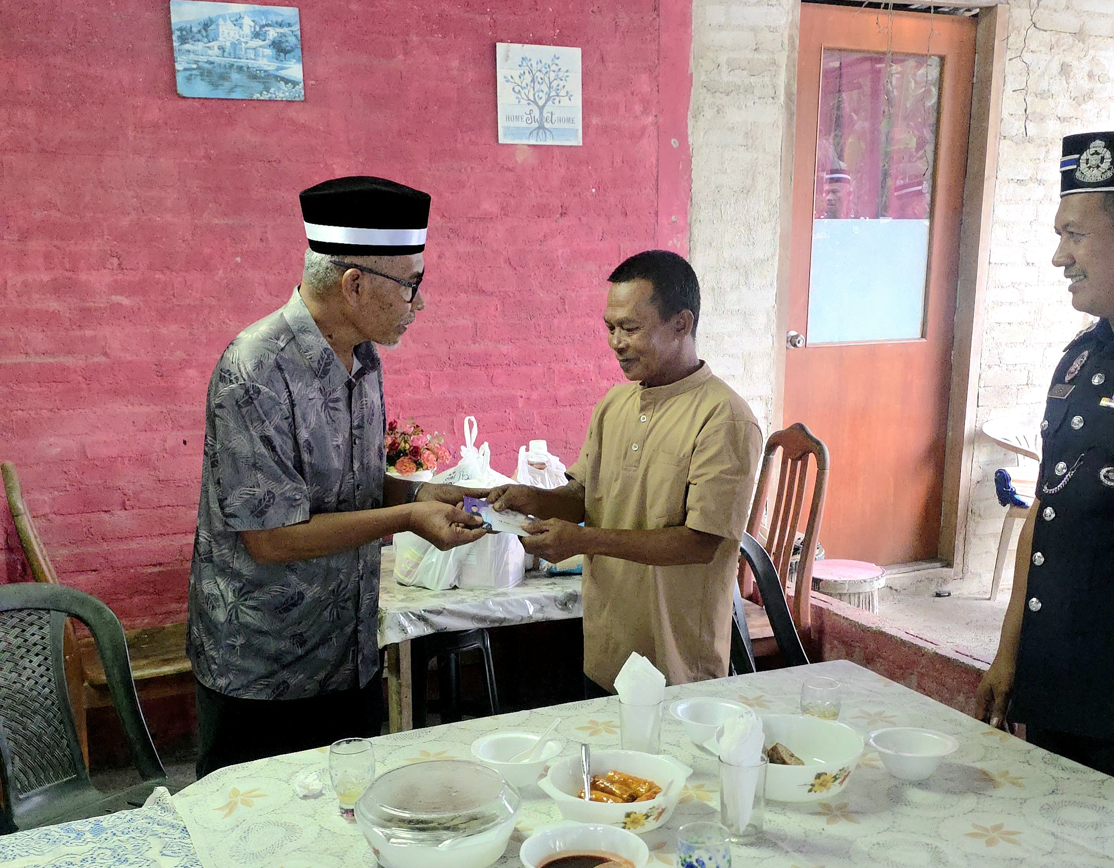 RM19, 300 Ditemui di Kawasan Kemalangan Dipulangkan, Kejujuran Hamid Tarik Perhatian