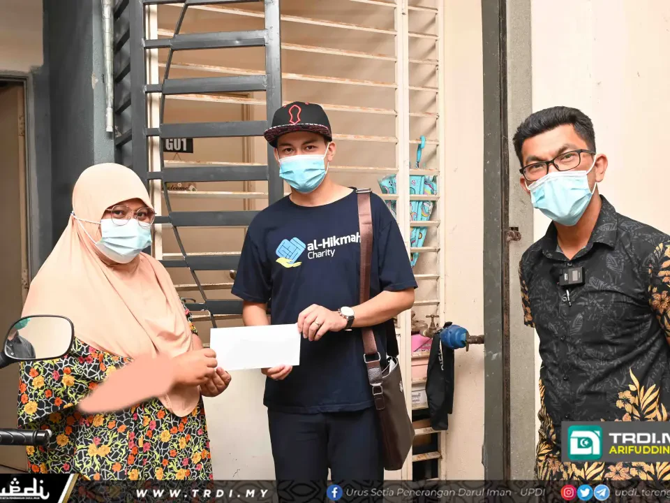 Suri Rumah Tabah Jaga Anak Ketika Suami Hilang Di Laut