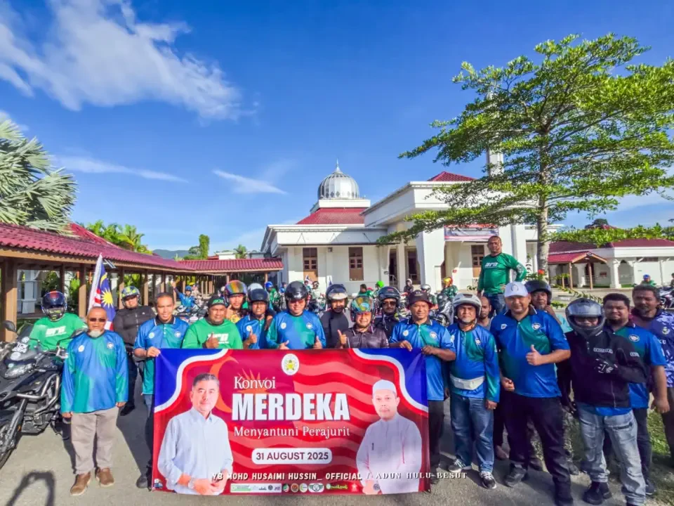 Konvoi Merdeka Santuni 80 Parajurit Dan Veteran ATM