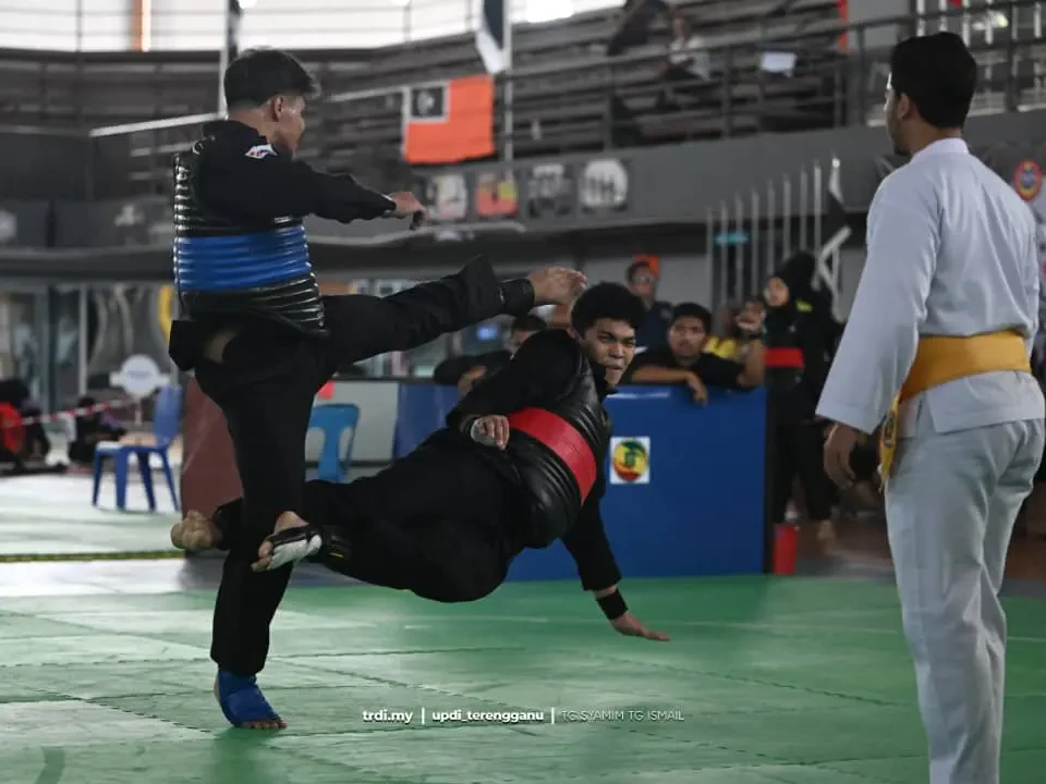 Kuala Terengganu Kuasai Gelanggang Silat SUTERA 2025 dengan Kutipan Emas Terbanyak