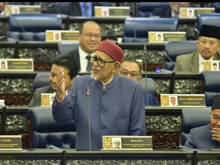 Ahli Parlimen Marang Kecam Jemputan Trump