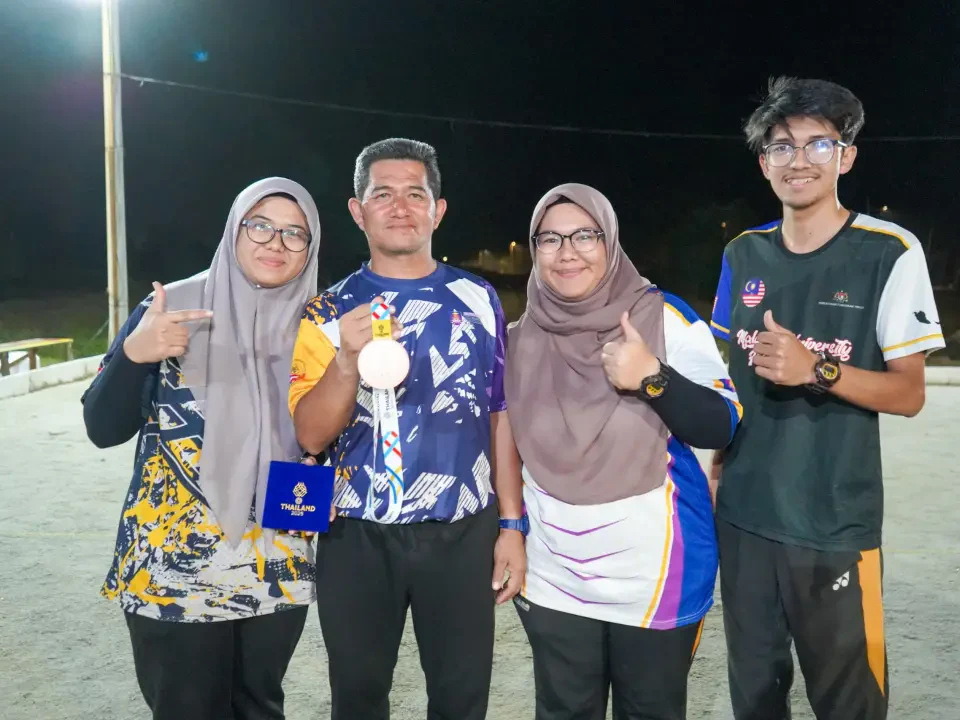 Anak Jati Terengganu Harumkan Nama Negara Dalam Acara Pentanque