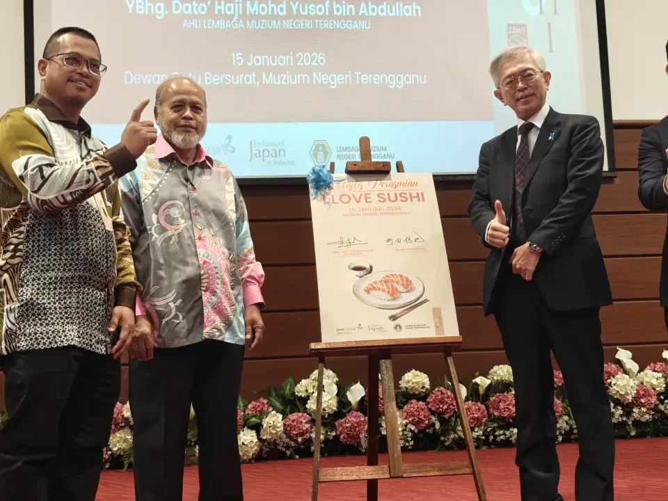 Warisan Budaya Tidak Ketara Dari Jepun, Simbol Silang Budaya Di Muzium Terengganu