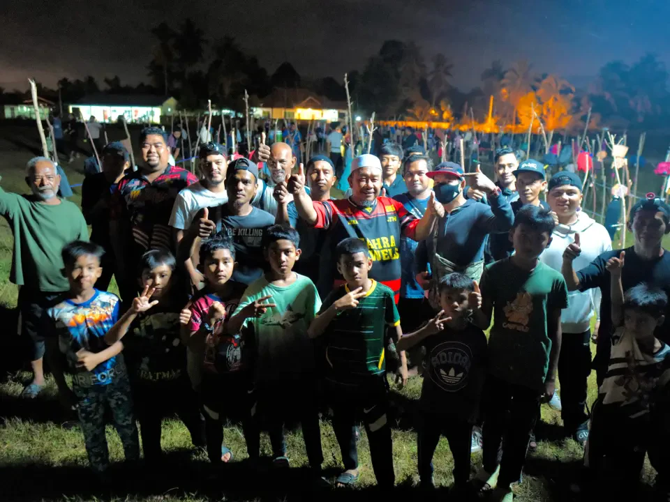 Bunyi Belalang Krek Angkat Warisan Tradisi Kampung