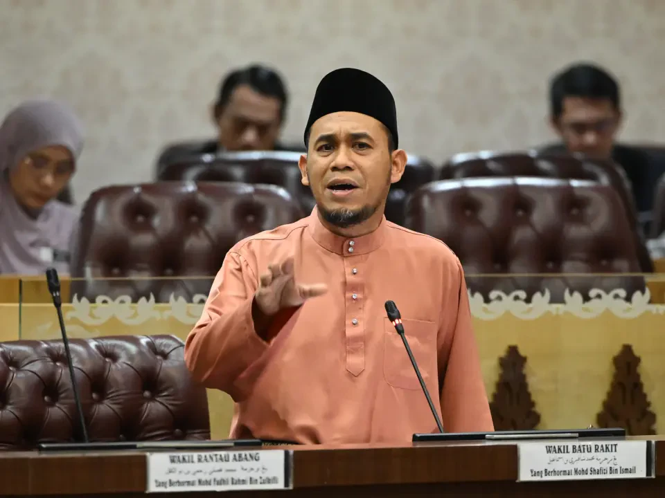 ADUN Batu Rakit Gesa Tambah 'Breakwater', Jeti Tangani Hakisan