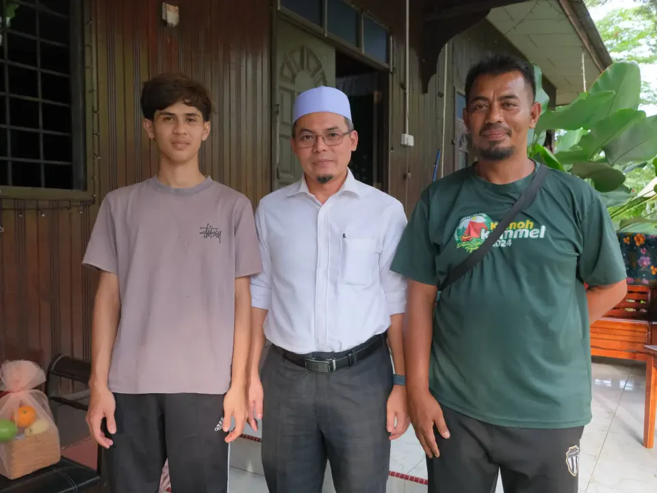 Tak Fikir Nyawa Sendiri, Dua Pemuda Redah Arus Selamatkan Mangsa Lemas