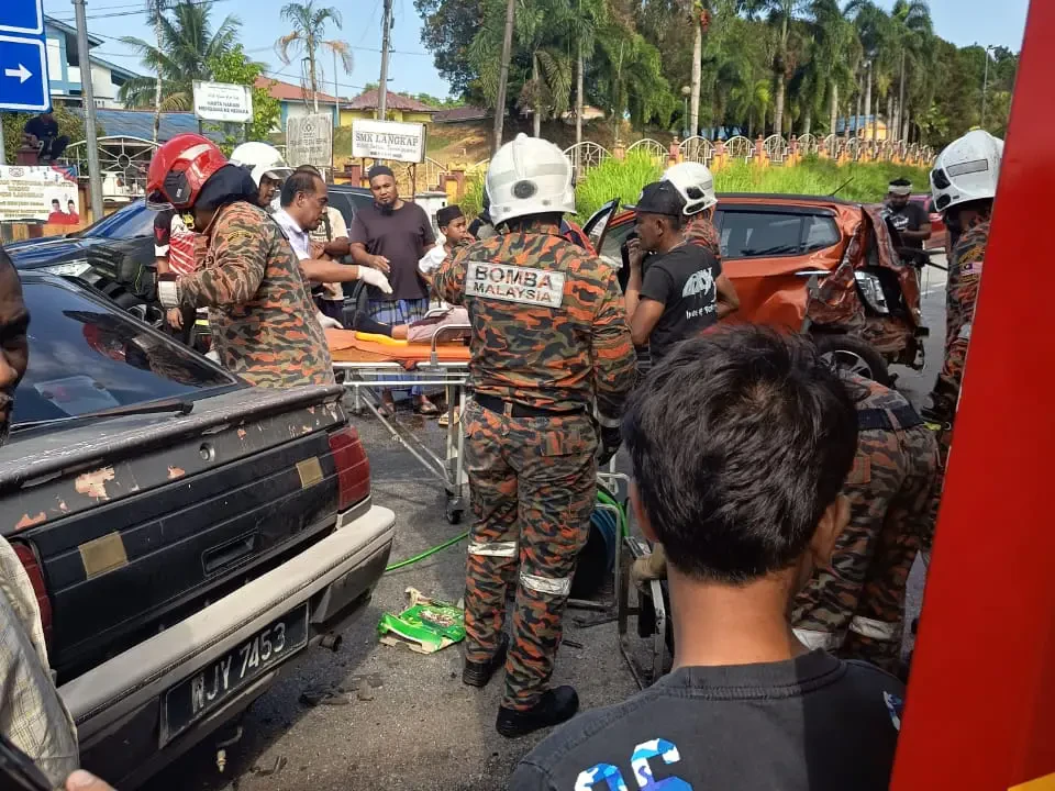 Kemalangan Maut di Setiu: ADUN Langkap Mahu Tingkat Keselamatan Jalan Raya