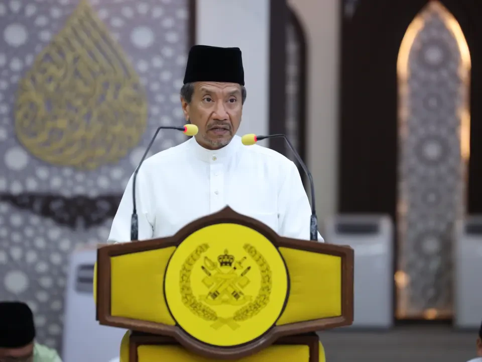 JHEAT Arah Semua Masjid, Surau Adakan Solat Hajat Khas Untuk Sultan Terengganu