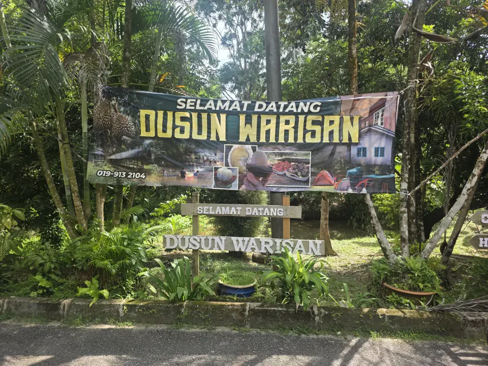 Dusun Warisan Setiu Tawar Pengalaman Bermalam di Tengah Kebun
