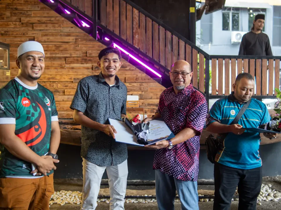 Kecemerlangan STPM & STAM: 28 Pelajar DUN Kuala Berang Dirai
