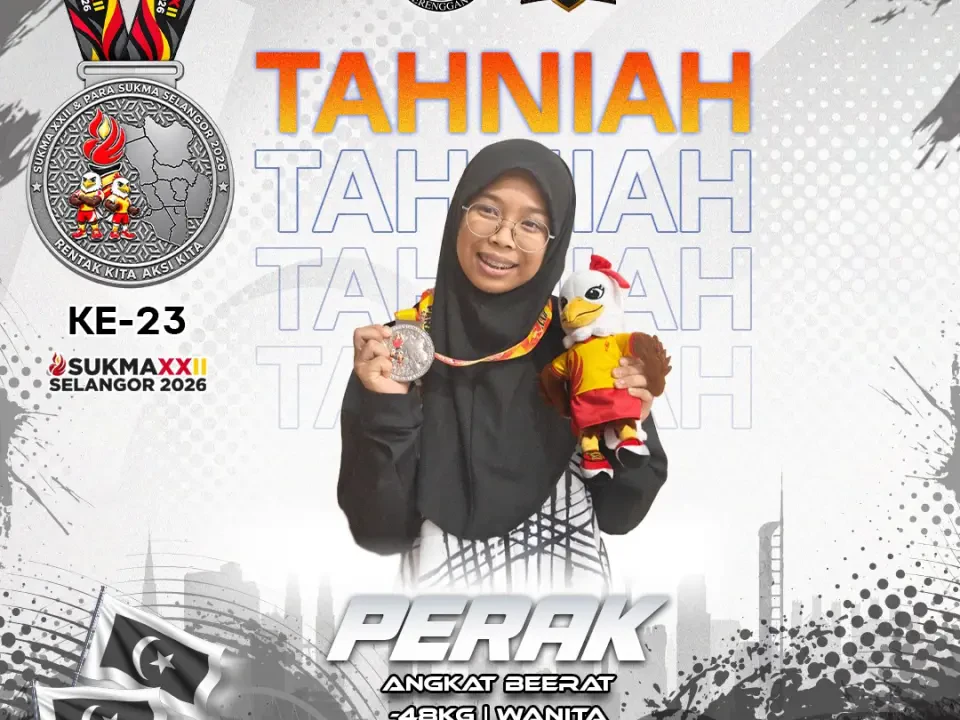 Nur Arrissya Buka Saingan Angkat Berat Terengganu Dengan Perak