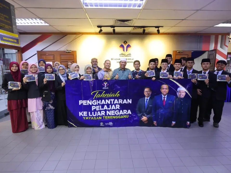 RM3.16 Juta Biayai 19 Anak Terengganu Lanjut Pengajian ke China, Tunisia