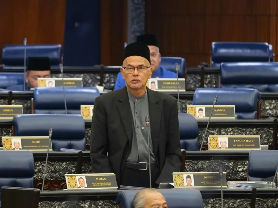 Ahli Parlimen Dungun Sanjung Kejayaan Atlet Malaysia, Azizulhasni Awang di Sukan Asia 2026