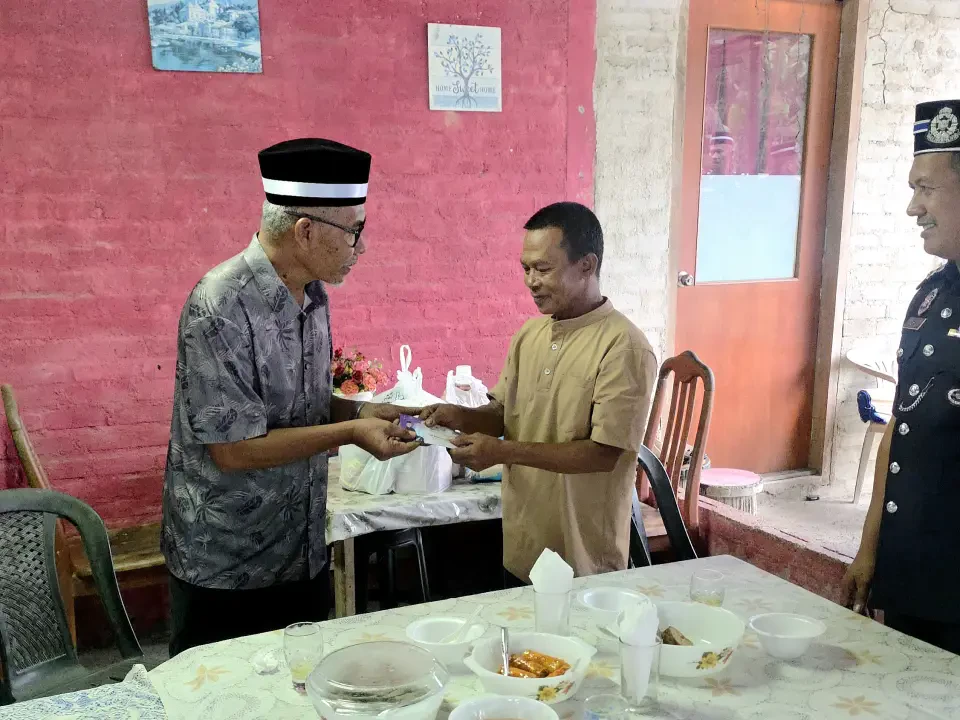  RM19, 300 Ditemui di Kawasan Kemalangan Dipulangkan, Kejujuran Hamid Tarik Perhatian
